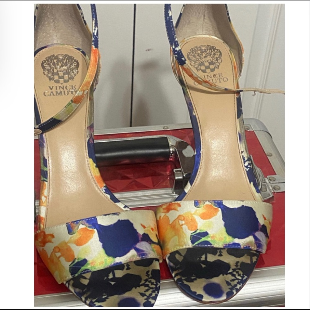 Size 12 Vince Camuto